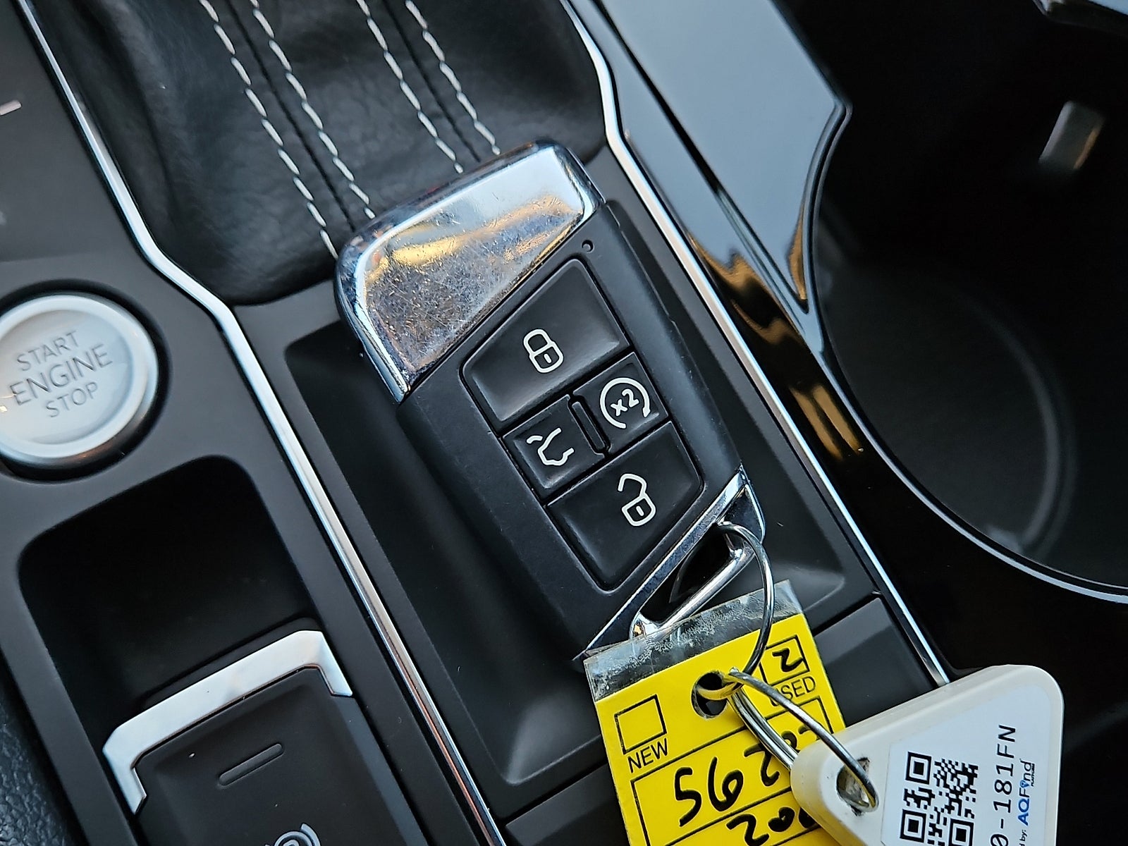 2022 Volkswagen Atlas Cross Sport 2.0T SE w/Technology