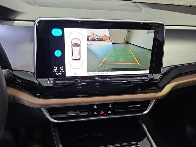2026 Volkswagen Atlas Cross Sport SE with Technology