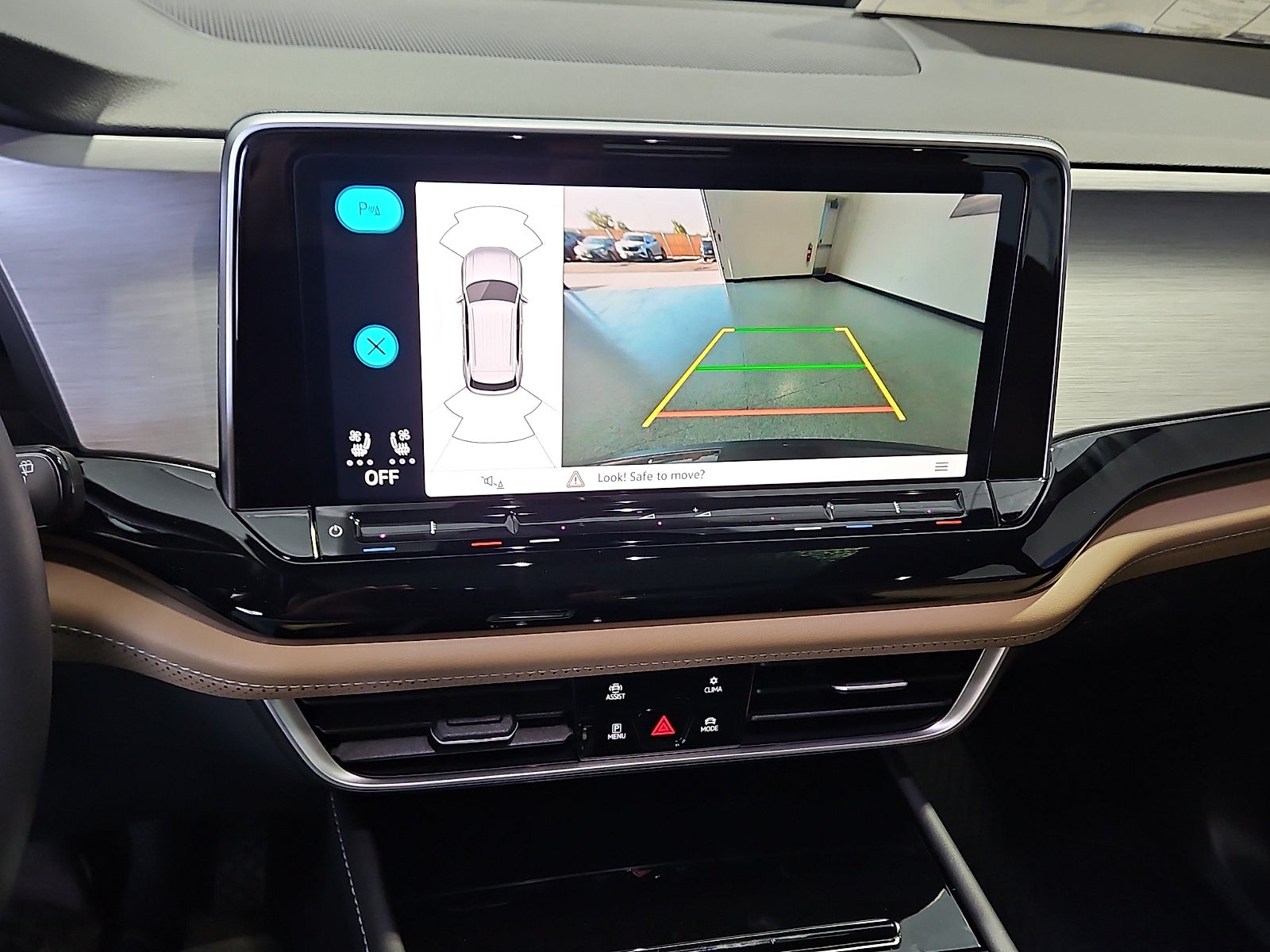 2026 Volkswagen Atlas Cross Sport SE with Technology