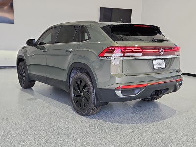 2026 Volkswagen Atlas Cross Sport SE with Technology