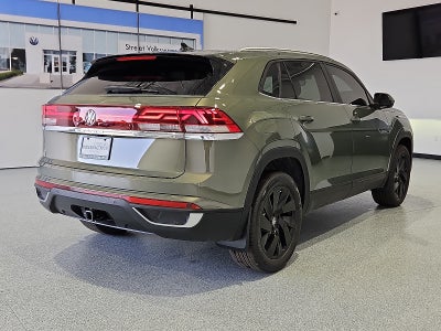 2026 Volkswagen Atlas Cross Sport SE with Technology