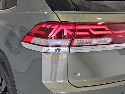 2026 Volkswagen Atlas Cross Sport SE with Technology