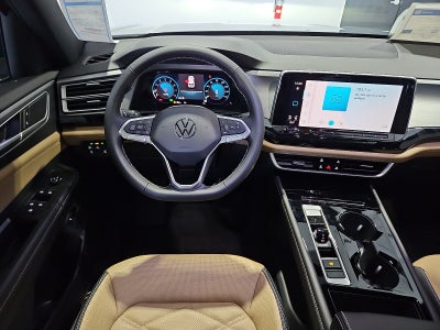 2026 Volkswagen Atlas Cross Sport SE with Technology