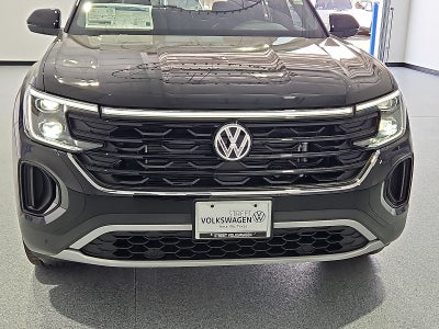 2026 Volkswagen Atlas Cross Sport SE with Technology