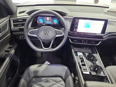2026 Volkswagen Atlas Cross Sport SE with Technology