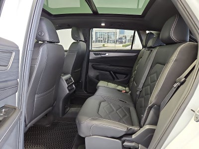 2026 Volkswagen Atlas Cross Sport SE with Technology