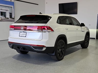 2026 Volkswagen Atlas Cross Sport SE with Technology