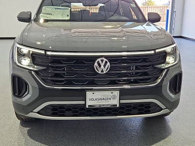 2026 Volkswagen Atlas Cross Sport SE with Technology