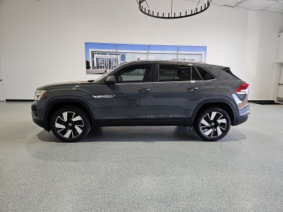 2026 Volkswagen Atlas Cross Sport SE with Technology