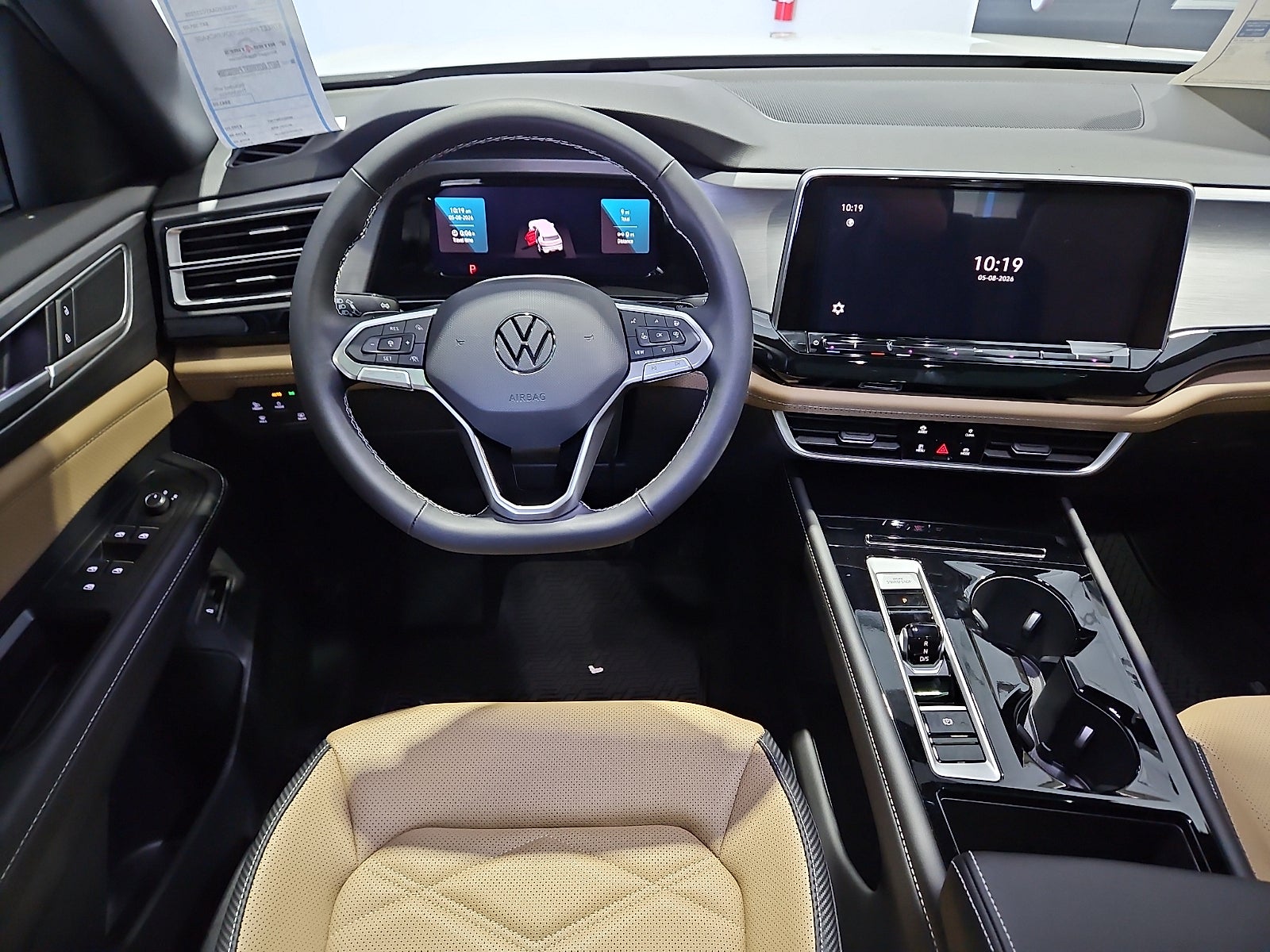 2026 Volkswagen Atlas Cross Sport SE with Technology