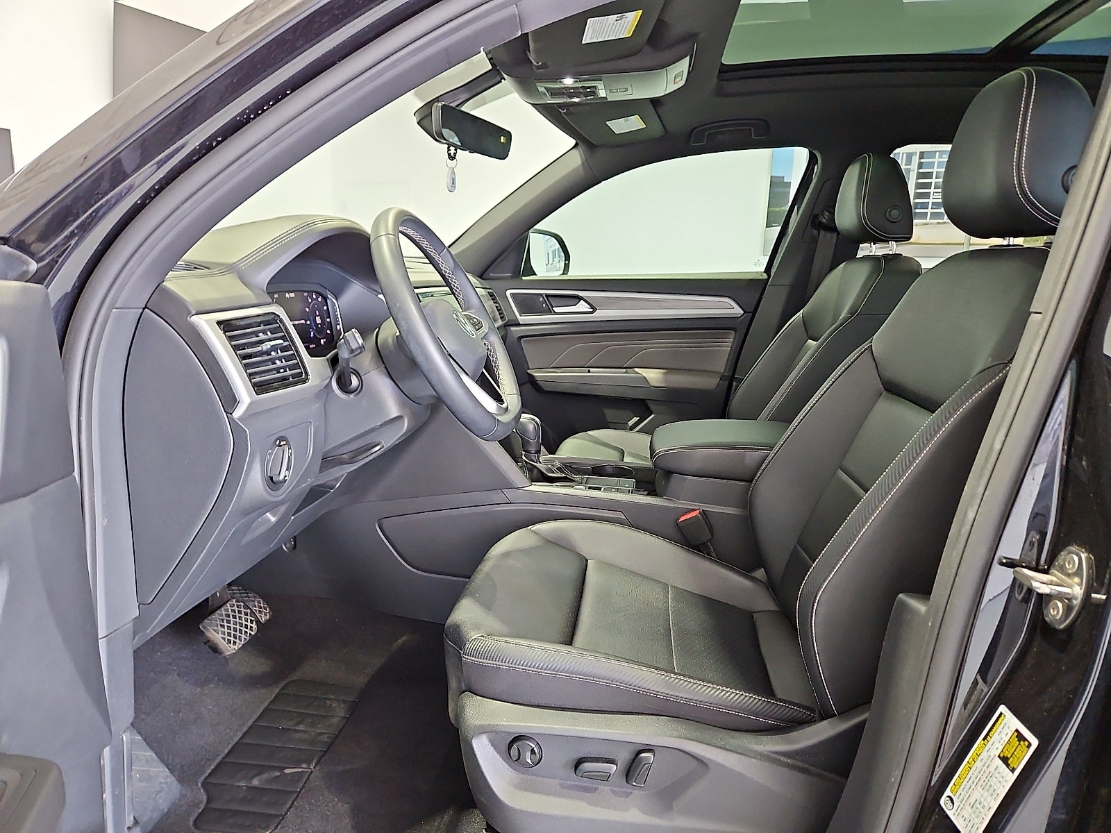 2023 Volkswagen Atlas Cross Sport 3.6L V6 SE w/Technology