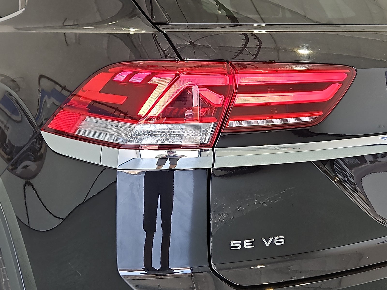 2023 Volkswagen Atlas Cross Sport 3.6L V6 SE w/Technology