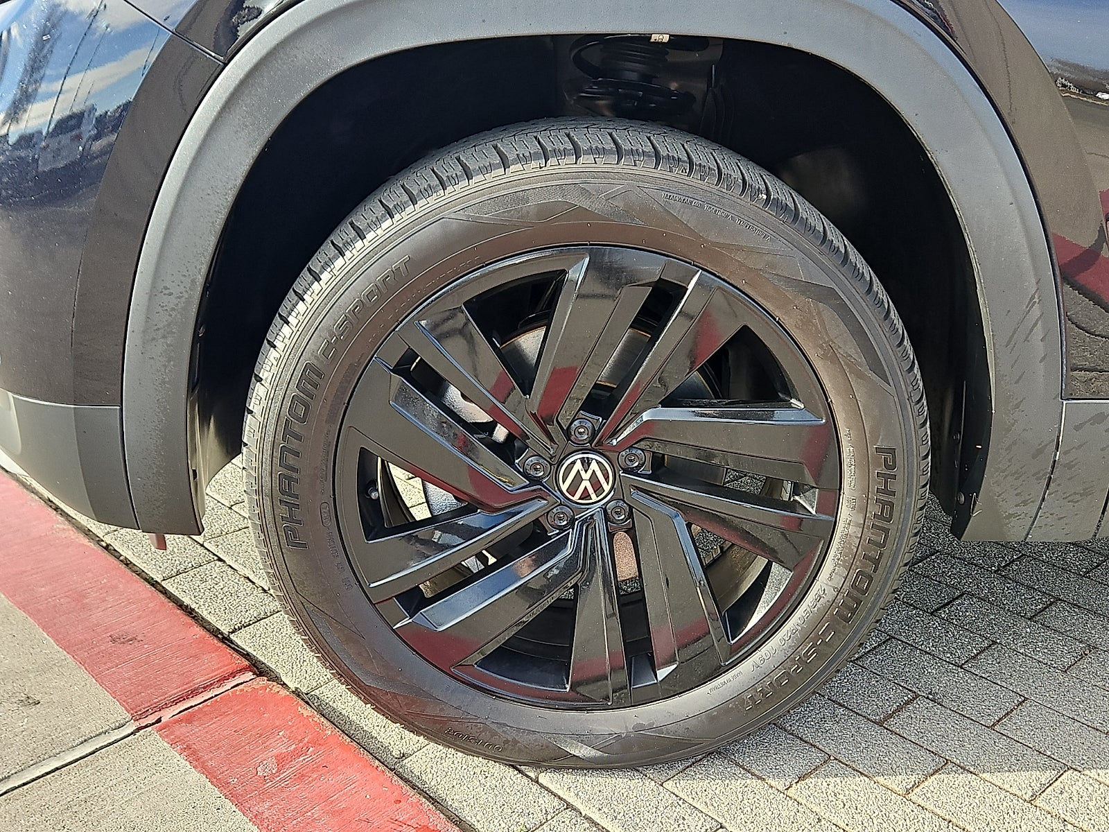 2022 Volkswagen Atlas Cross Sport 3.6L V6 SE w/Technology