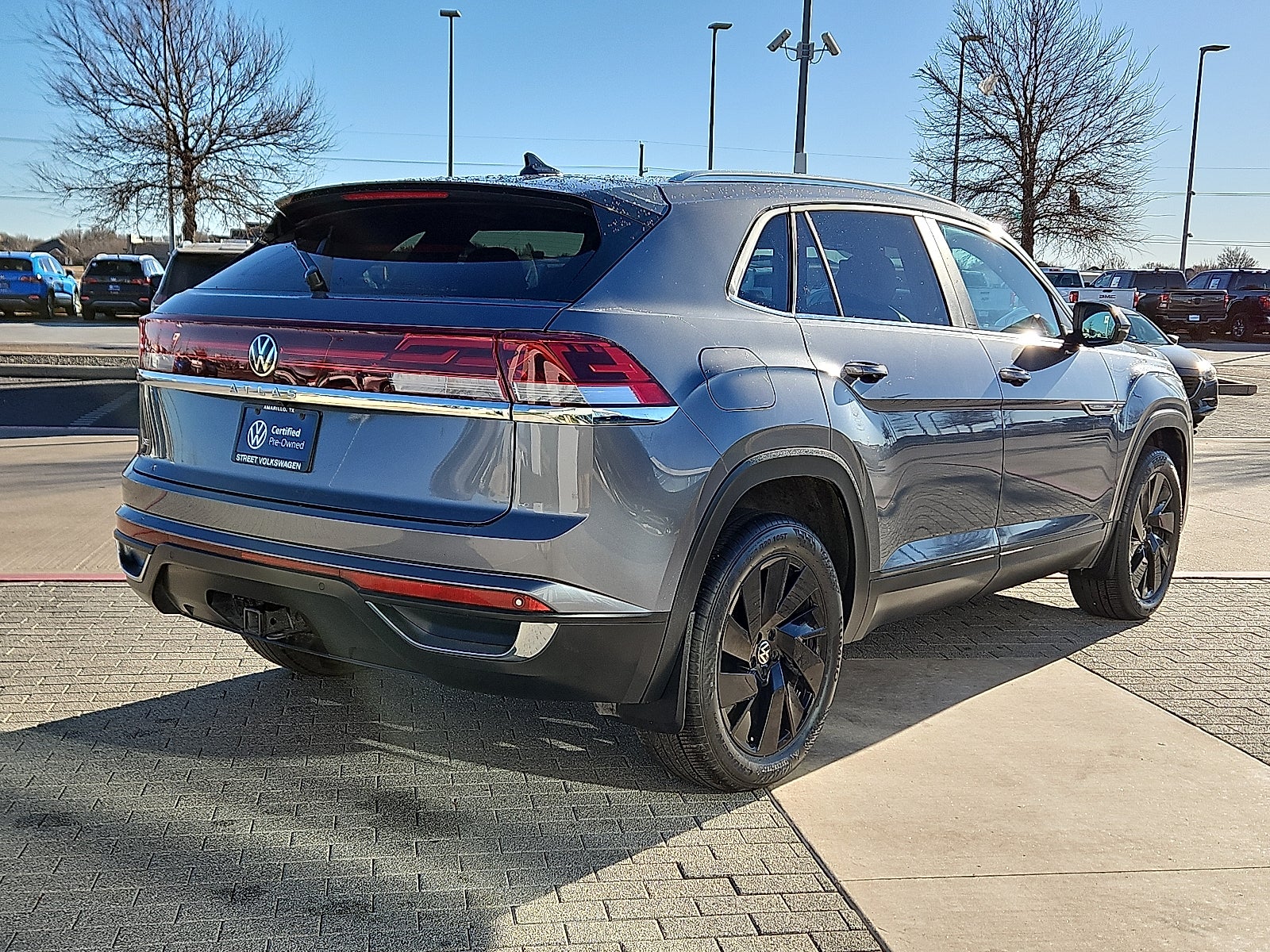 2024 Volkswagen Atlas Cross Sport 2.0T SE w/Technology
