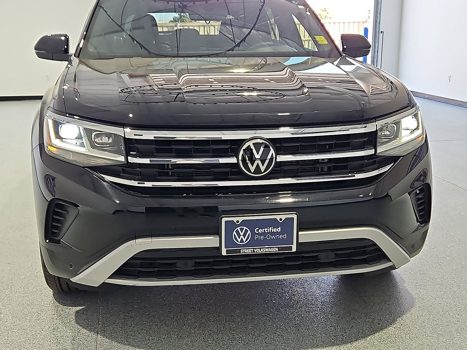 2023 Volkswagen Atlas Cross Sport 3.6L V6 SE w/Technology