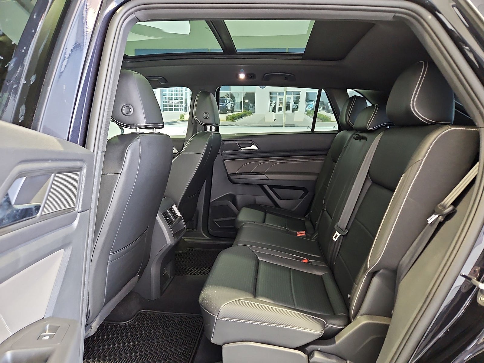 2023 Volkswagen Atlas Cross Sport 3.6L V6 SE w/Technology