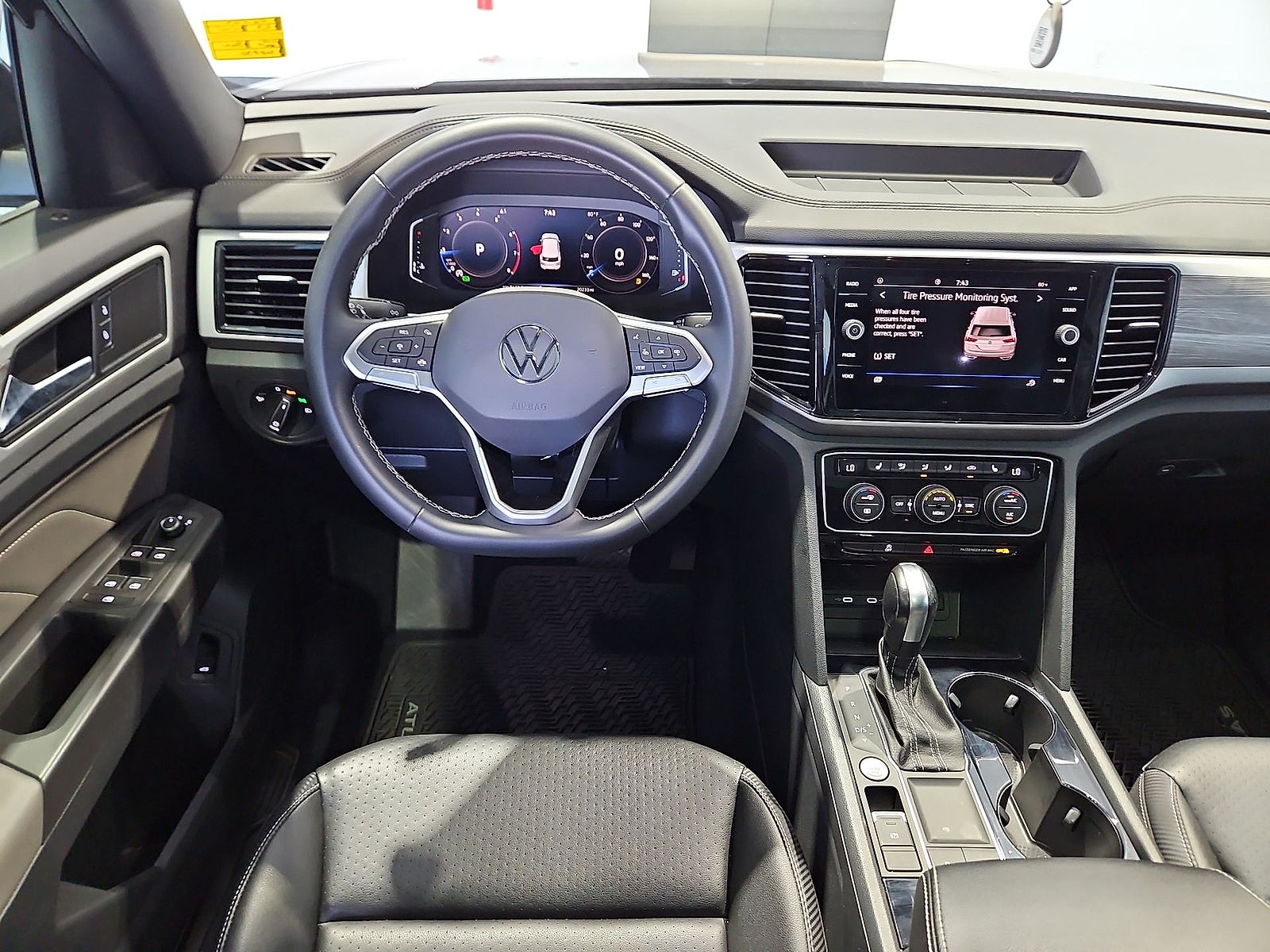 2023 Volkswagen Atlas Cross Sport 3.6L V6 SE w/Technology