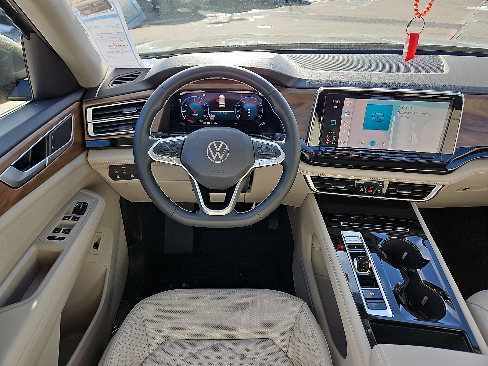 2026 Volkswagen Atlas 2.0T SE w/Technology