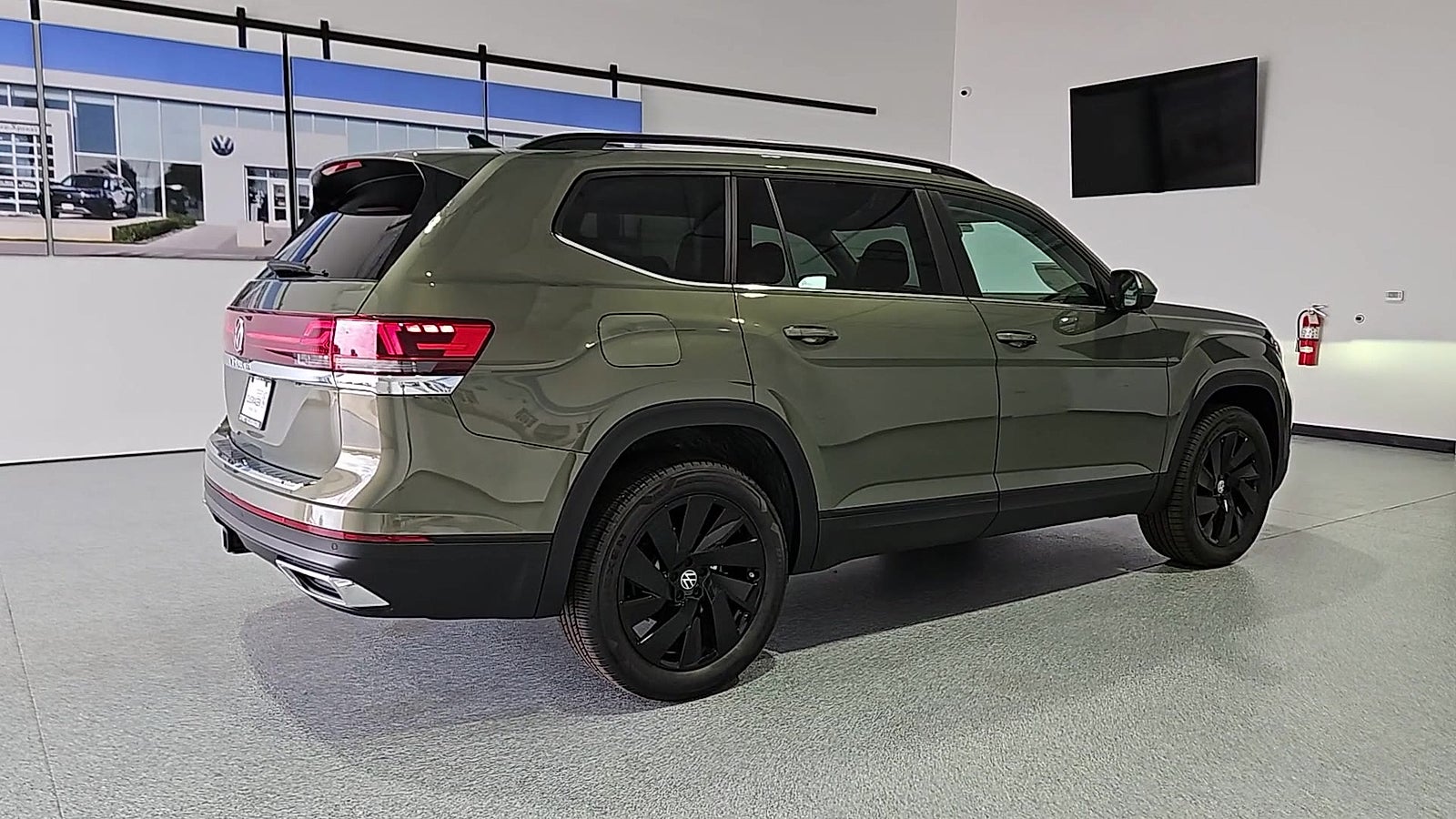 2026 Volkswagen Atlas SE with Technology