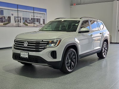 2026 Volkswagen Atlas SE with Technology