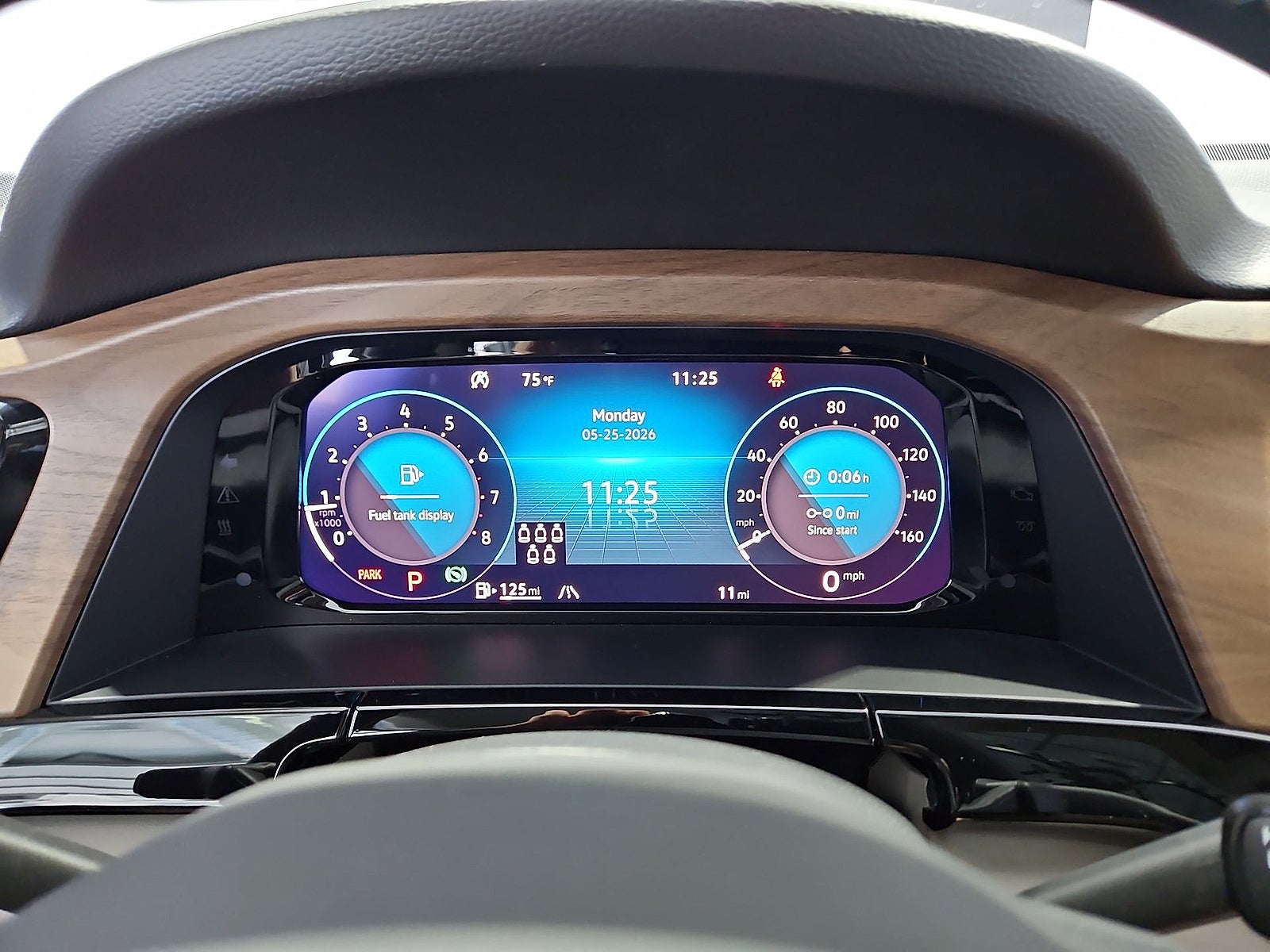 2026 Volkswagen Atlas SE with Technology
