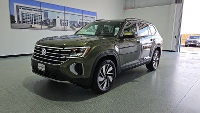 2026 Volkswagen Atlas SE with Technology