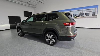 2026 Volkswagen Atlas SE with Technology