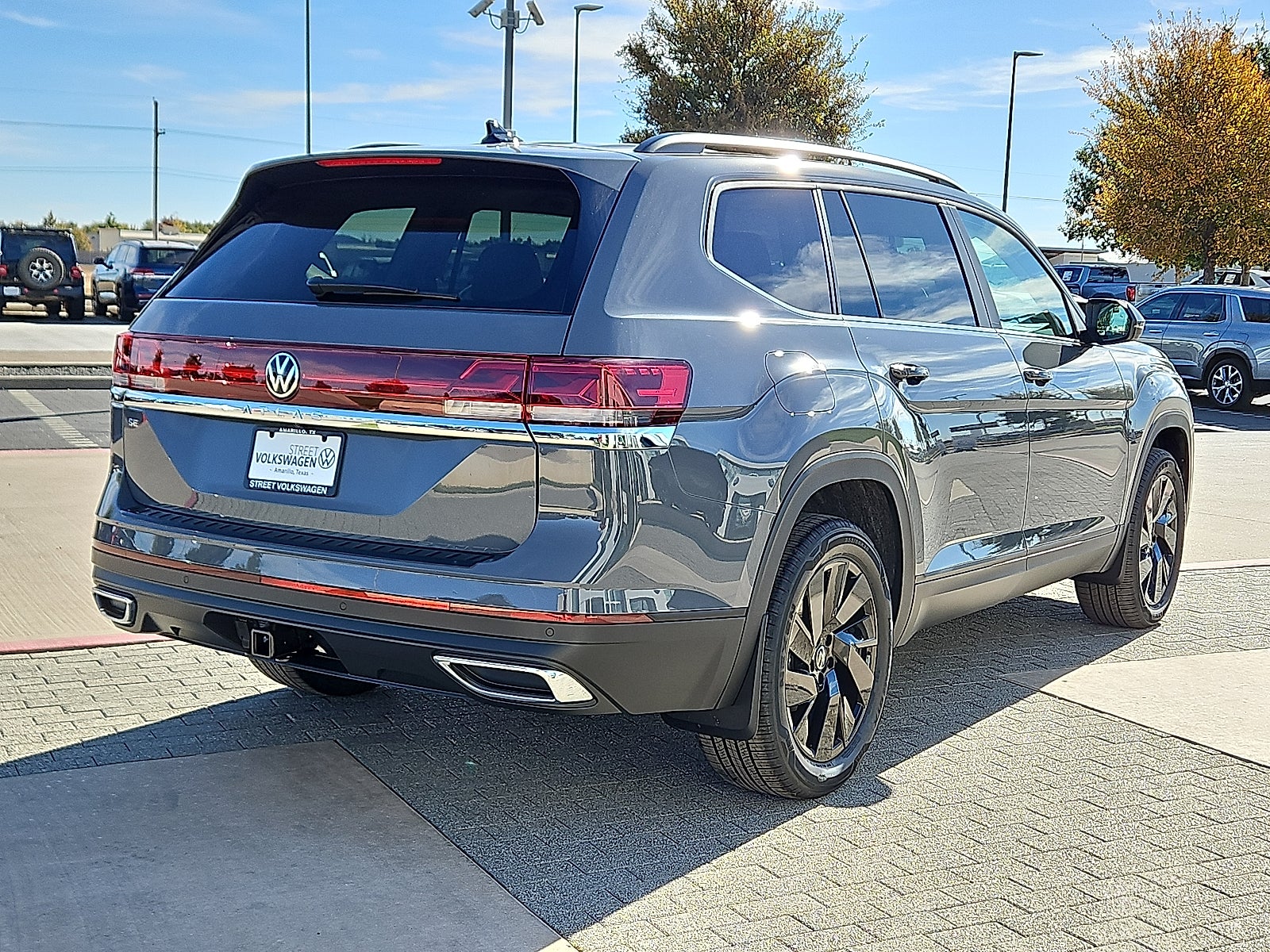 2026 Volkswagen Atlas 2.0T SE w/Technology
