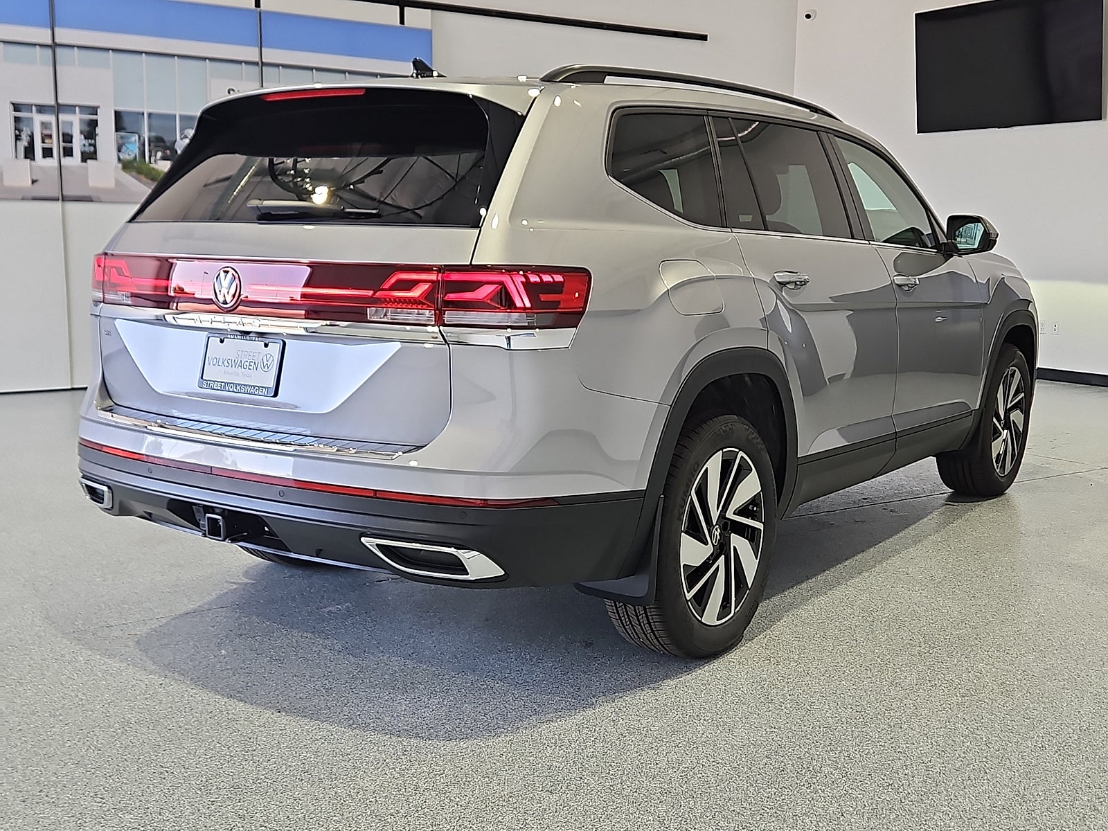 2026 Volkswagen Atlas SE with Technology