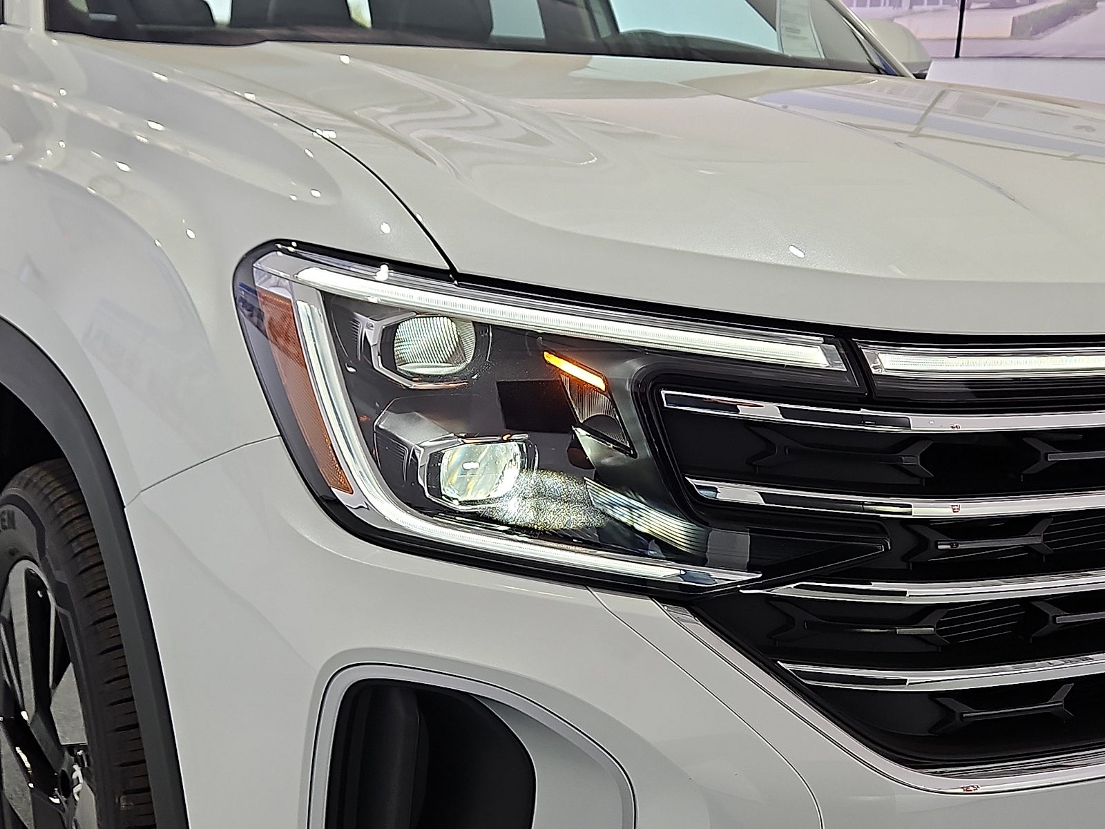2026 Volkswagen Atlas SE with Technology