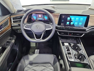 2026 Volkswagen Atlas SE with Technology