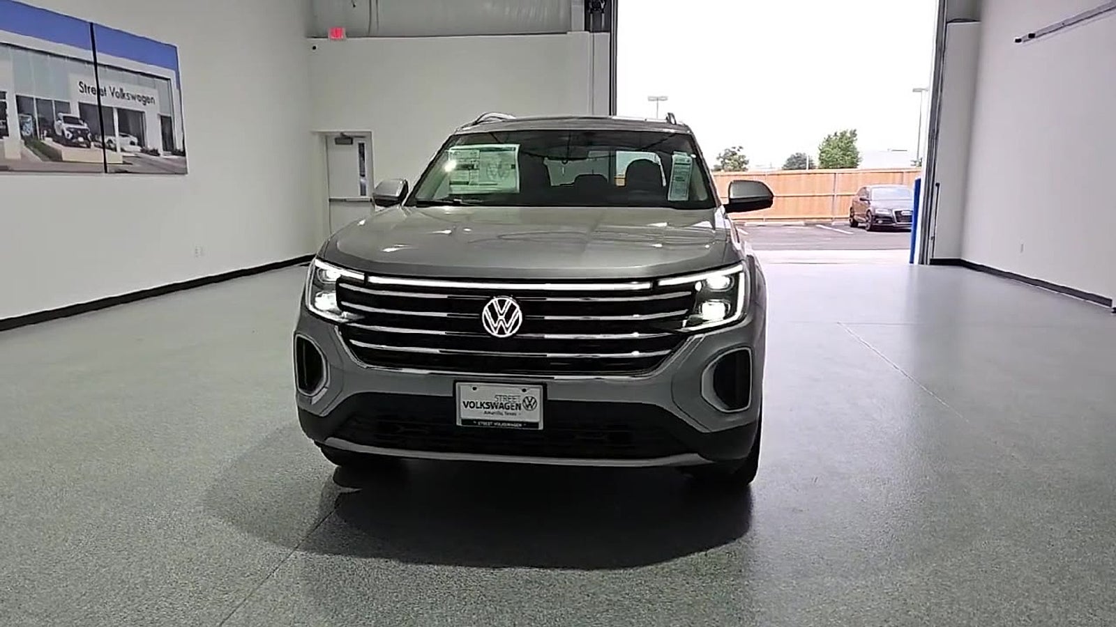 2026 Volkswagen Atlas SE with Technology