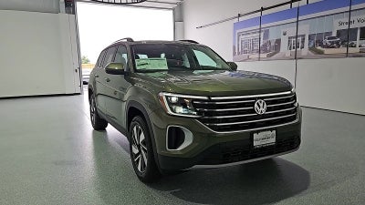 2026 Volkswagen Atlas SE with Technology