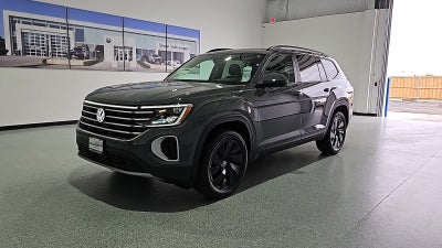 2026 Volkswagen Atlas SE with Technology