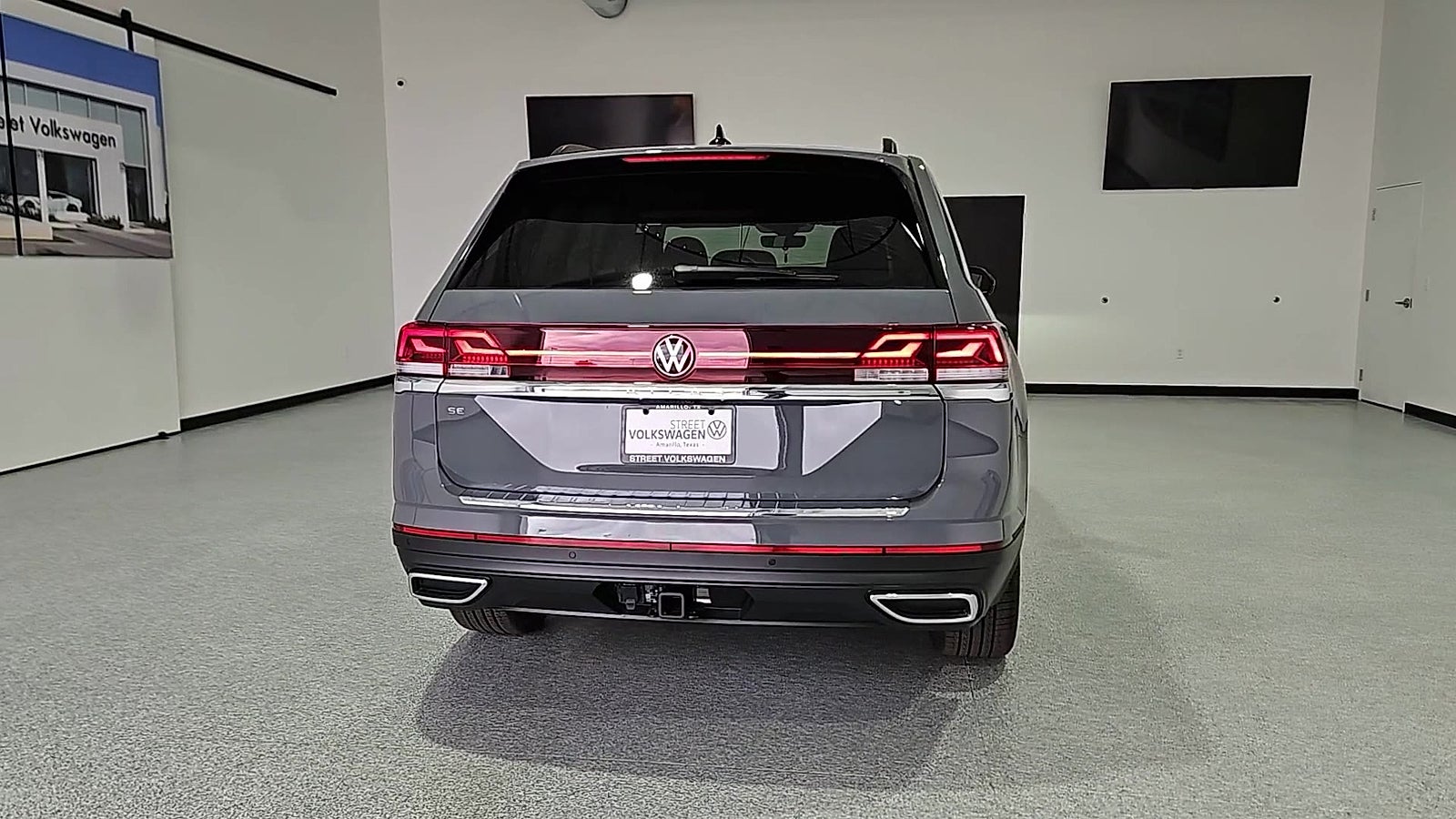 2026 Volkswagen Atlas SE with Technology