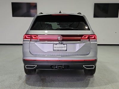 2026 Volkswagen Atlas SE with Technology