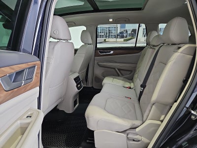 2026 Volkswagen Atlas SE with Technology