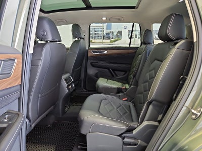 2026 Volkswagen Atlas SE with Technology