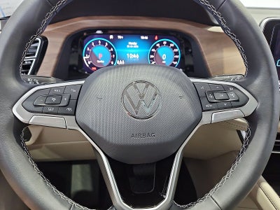 2026 Volkswagen Atlas SE with Technology