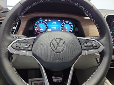 2026 Volkswagen Atlas SE with Technology