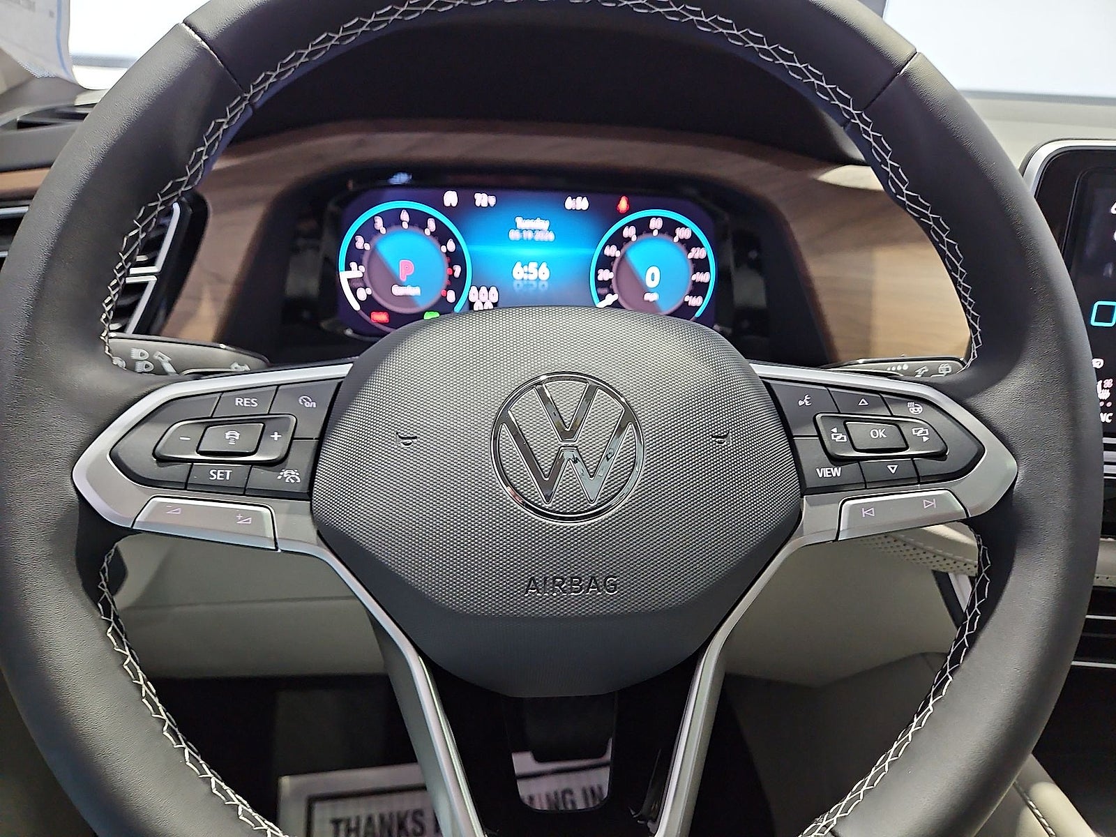 2026 Volkswagen Atlas SE with Technology