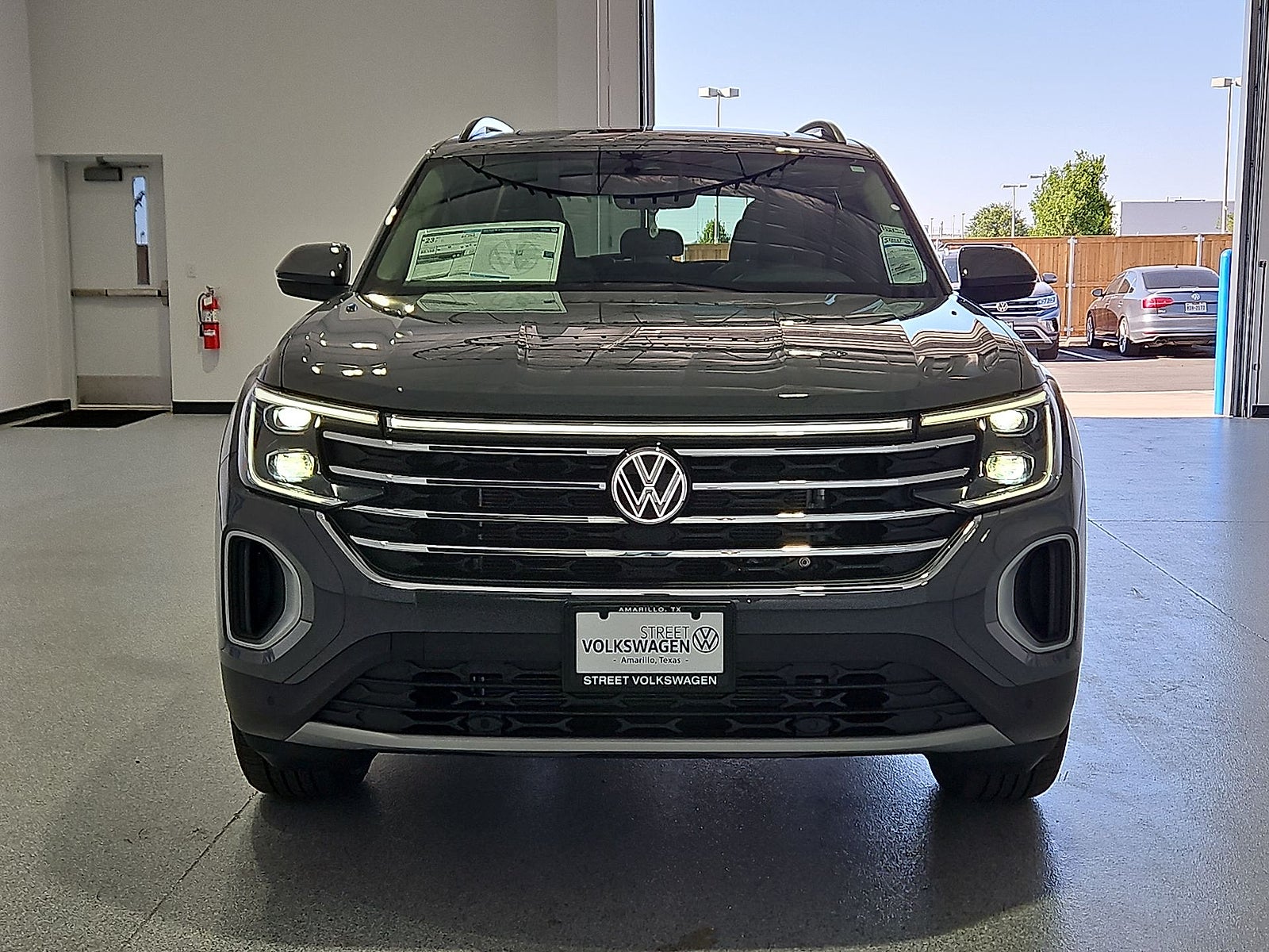 2026 Volkswagen Atlas SE with Technology