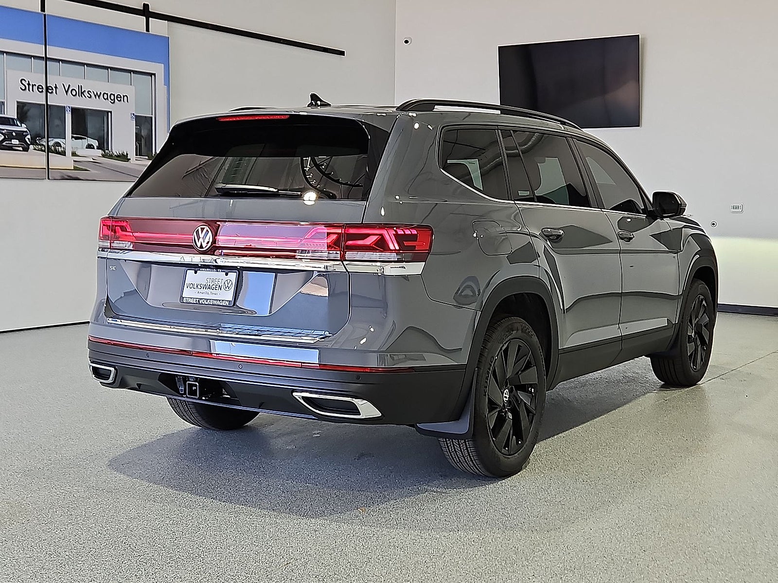 2026 Volkswagen Atlas SE with Technology