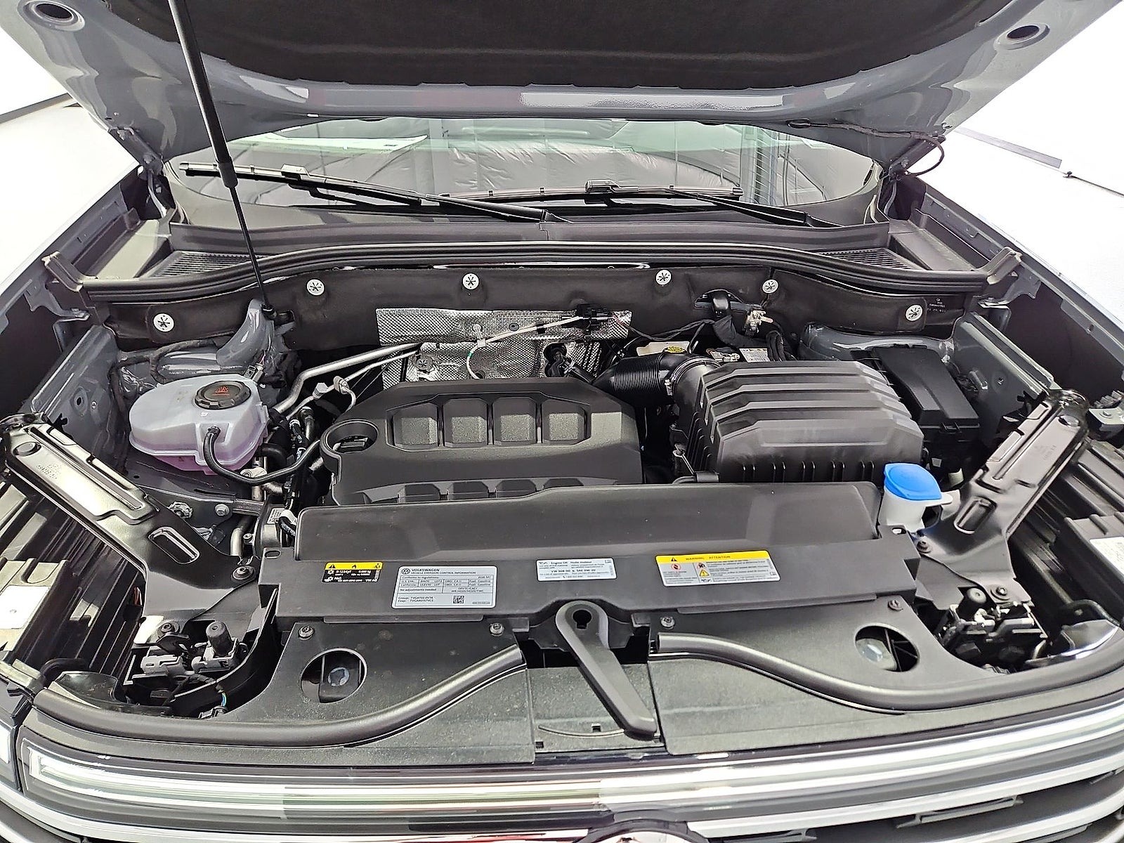 2026 Volkswagen Atlas SE with Technology