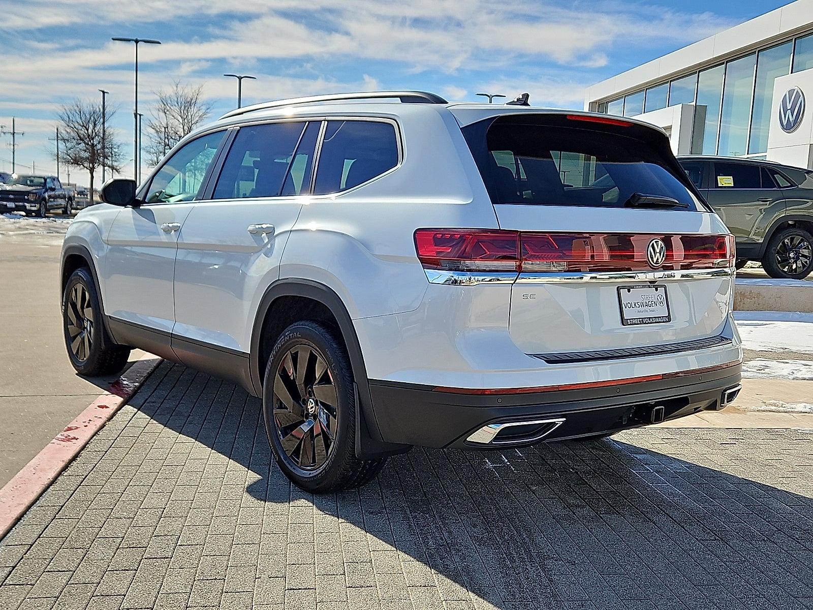 2026 Volkswagen Atlas 2.0T SE w/Technology