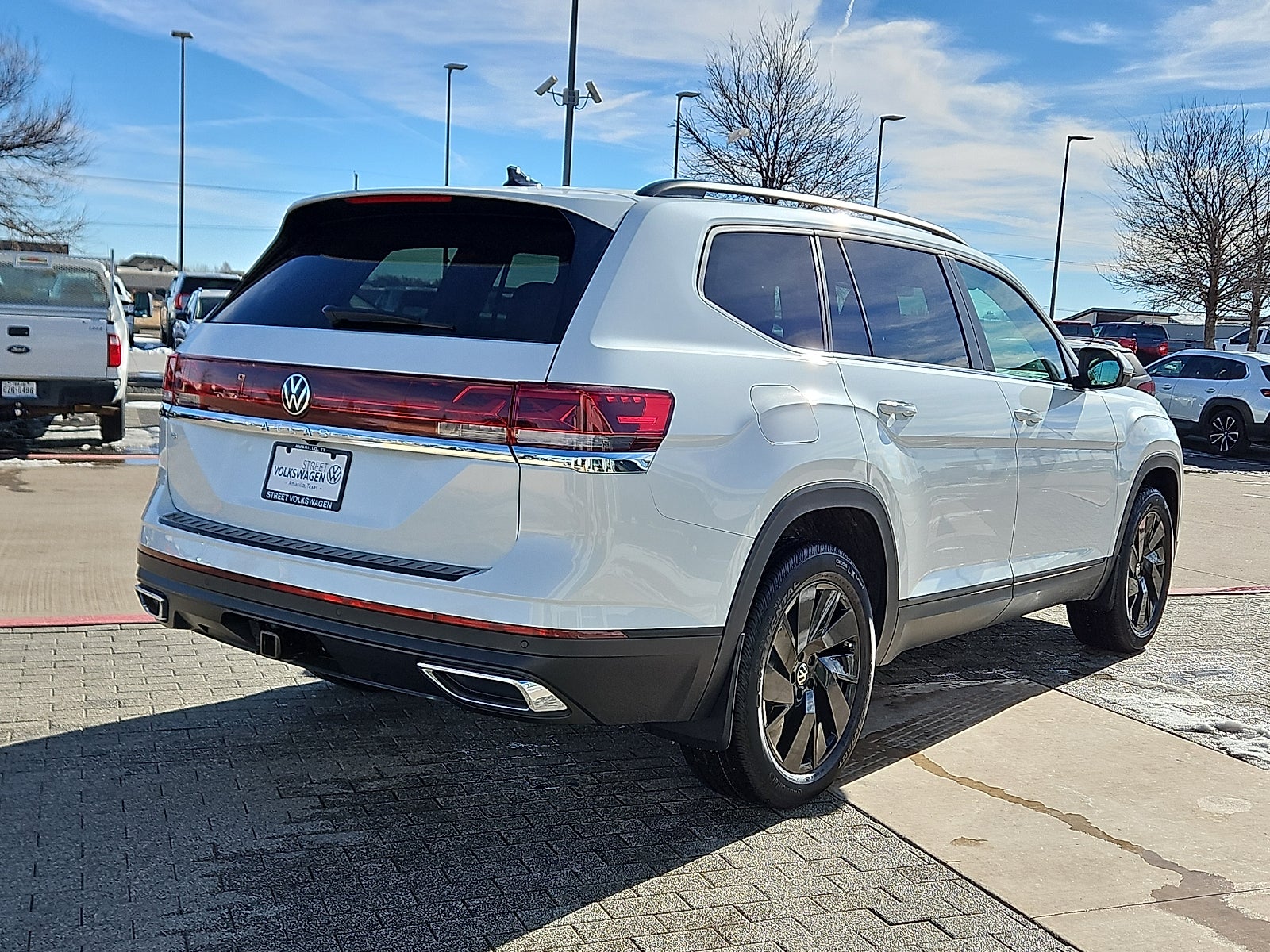 2026 Volkswagen Atlas 2.0T SE w/Technology