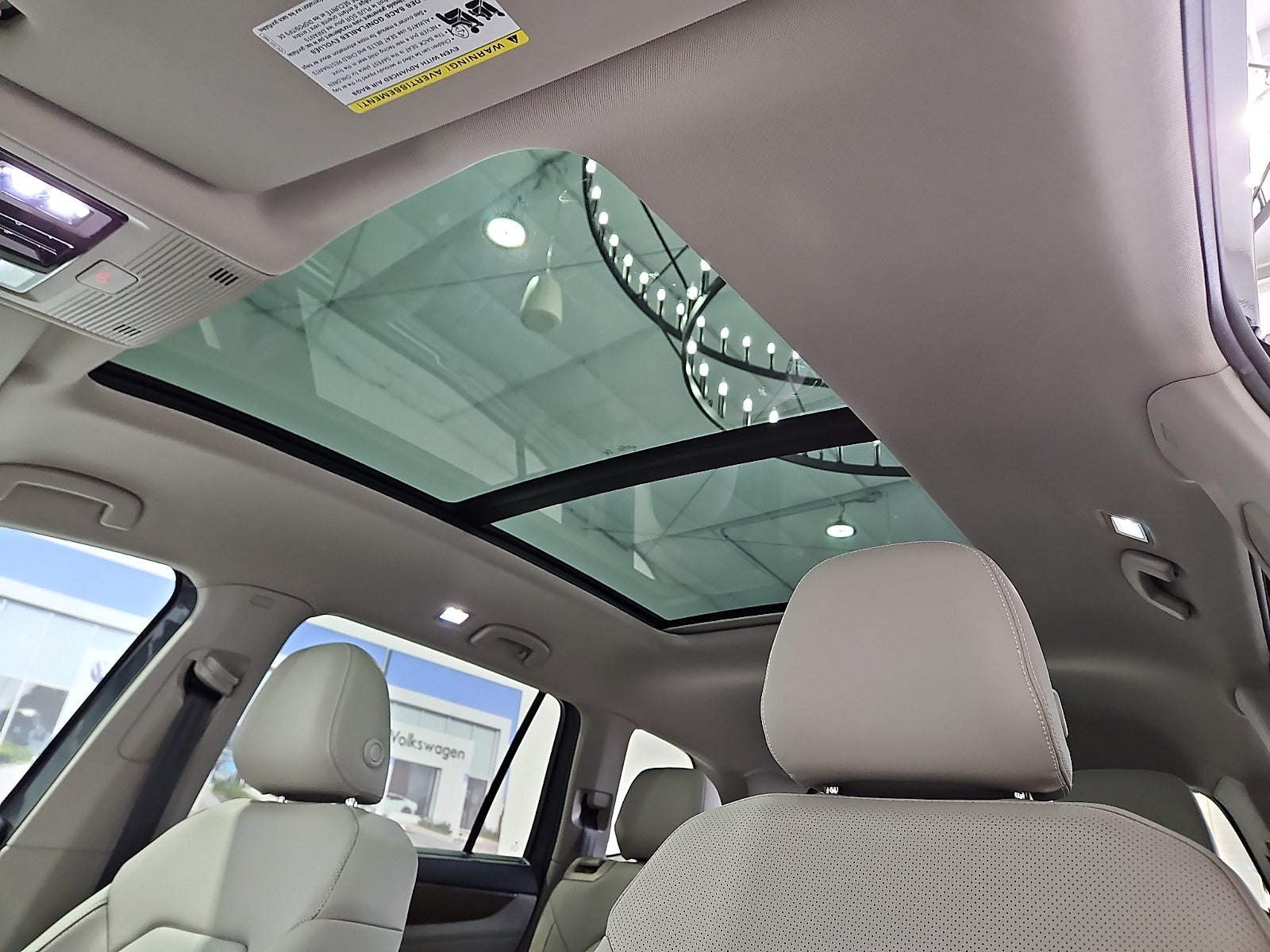 2026 Volkswagen Atlas SE with Technology