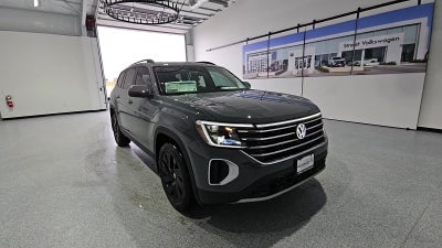 2026 Volkswagen Atlas SE with Technology