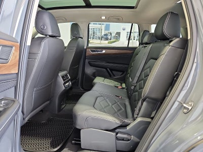 2026 Volkswagen Atlas SE with Technology