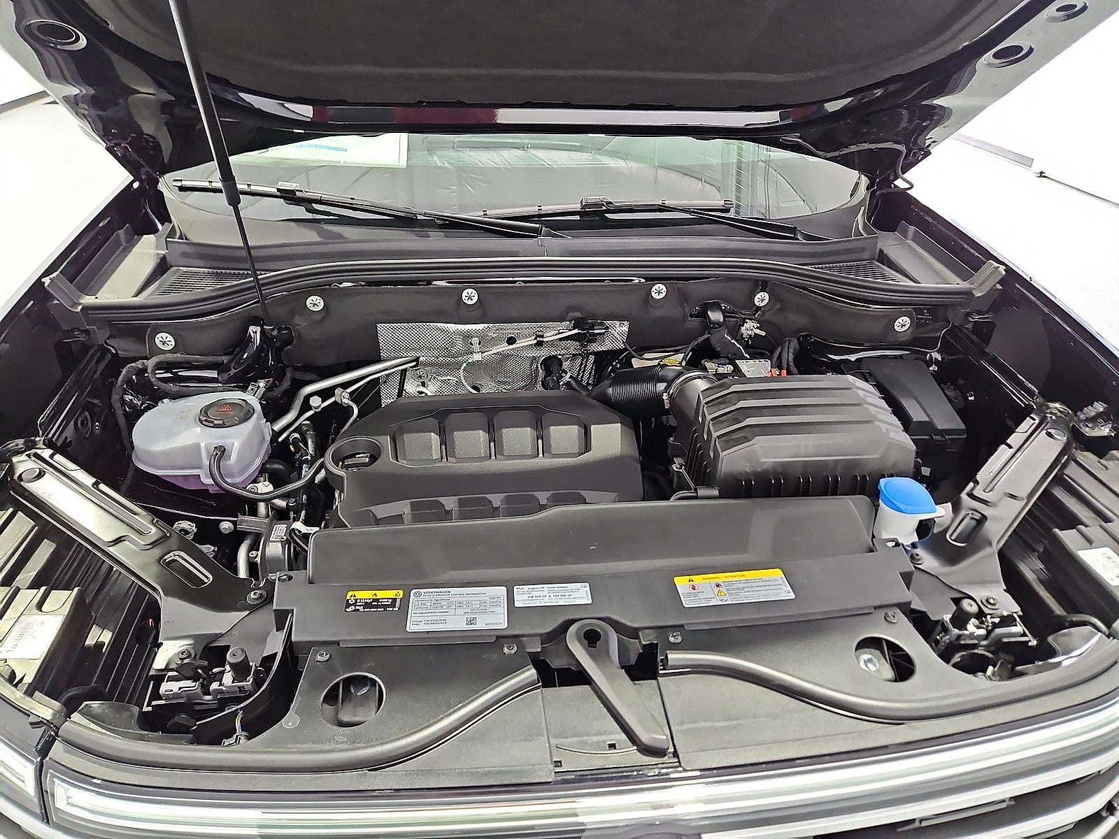2026 Volkswagen Atlas SE with Technology